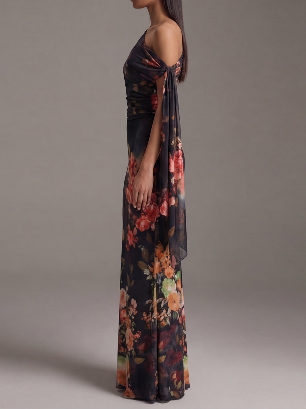 Vestido Maxi Plisado Negro de Un Hombro