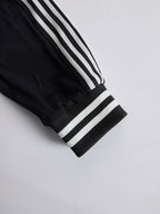 Teresa – conjunto deportivo in terciopelo