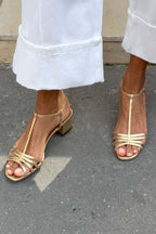 Allegra | Sandalias doradas de elegancia diaria
