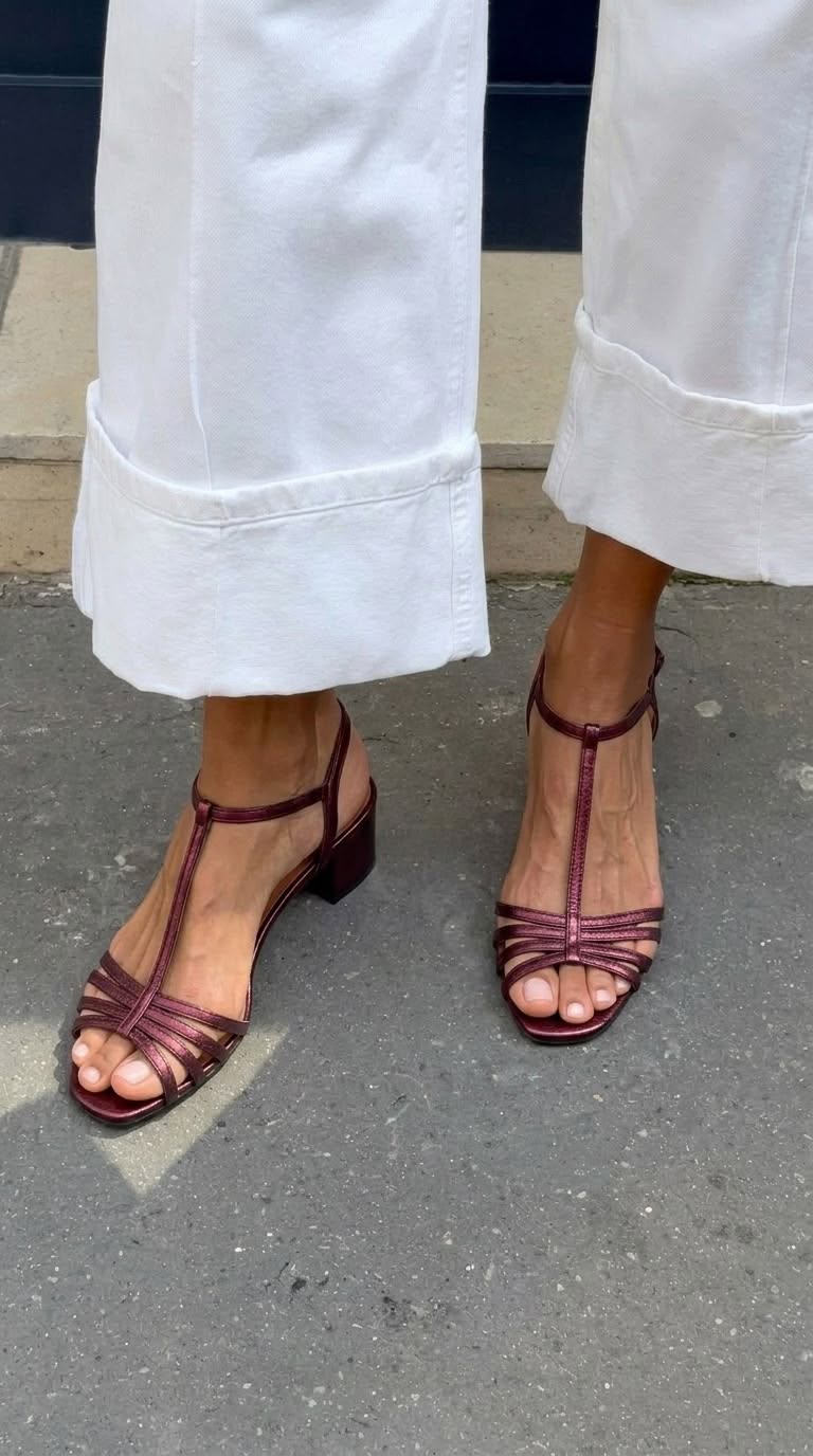 Allegra | Sandalias doradas de elegancia diaria