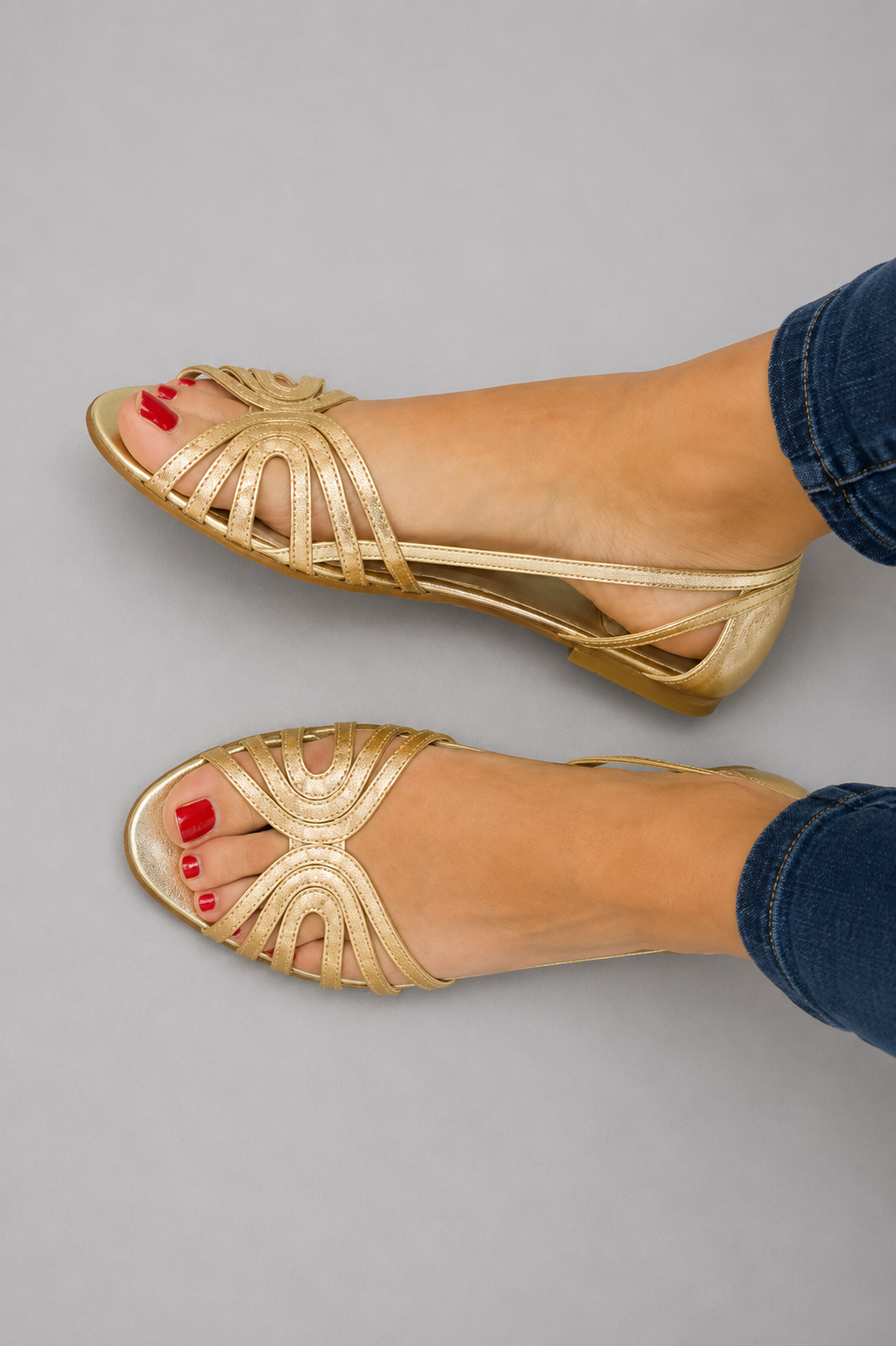 Eleonora | Sandalias doradas ligeras de verano