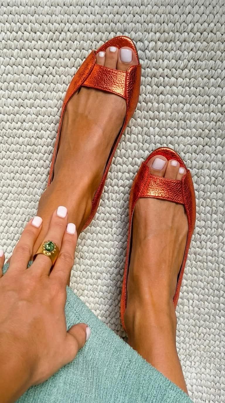 Adelina | Sandalias doradas chic y cómodas