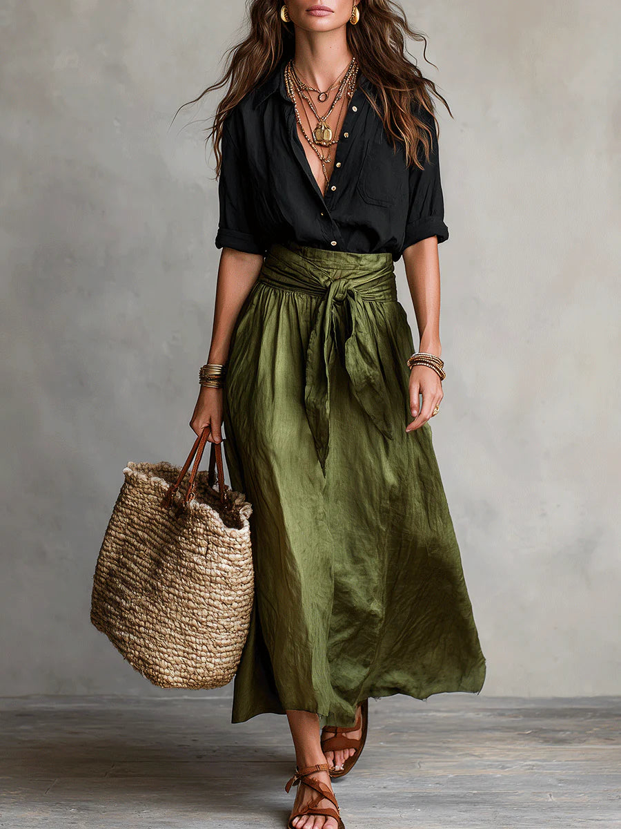Vera™ | Conjunto de dos piezas con camiseta negra y falda midi verde oliva