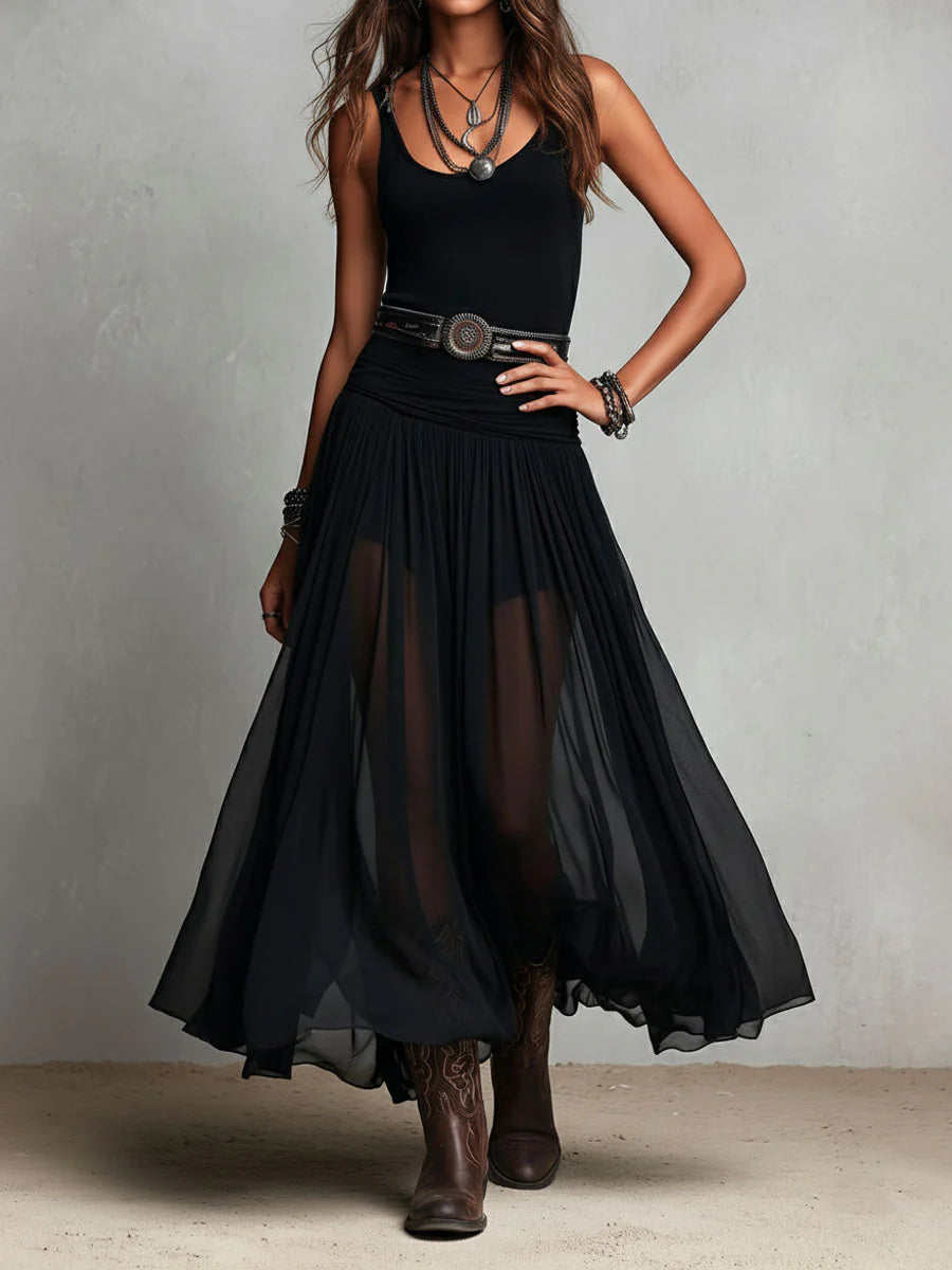 Set Top Negro y Falda Maxi en Tul