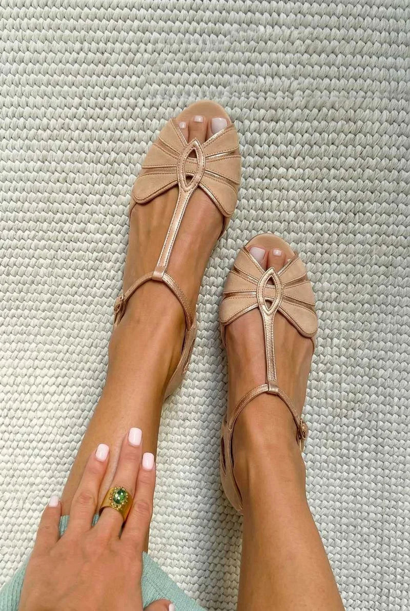 Estela Zapatos con Tacón Ancho y Correa en T