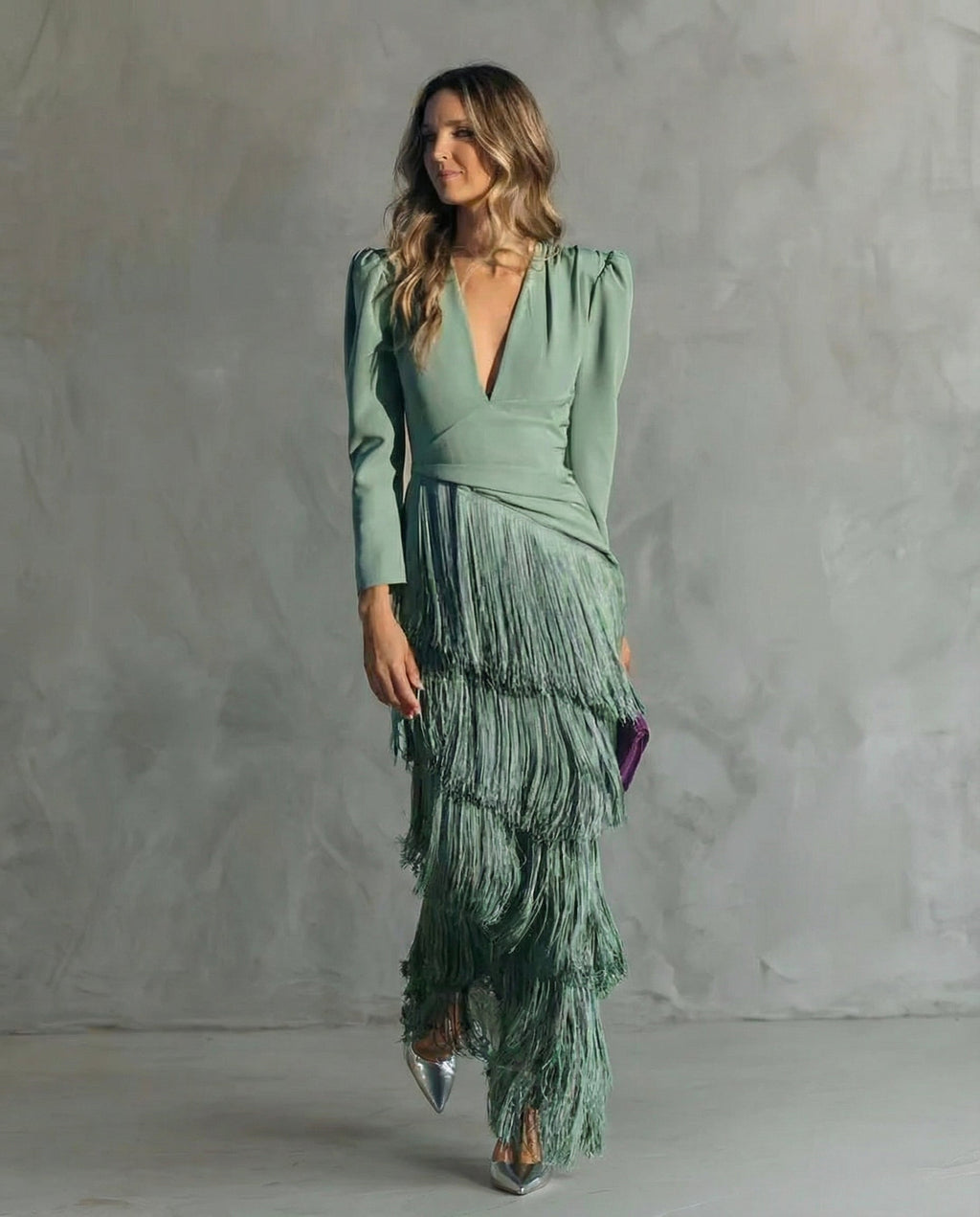 Chiara - Vestido elegante con mangas de flecos