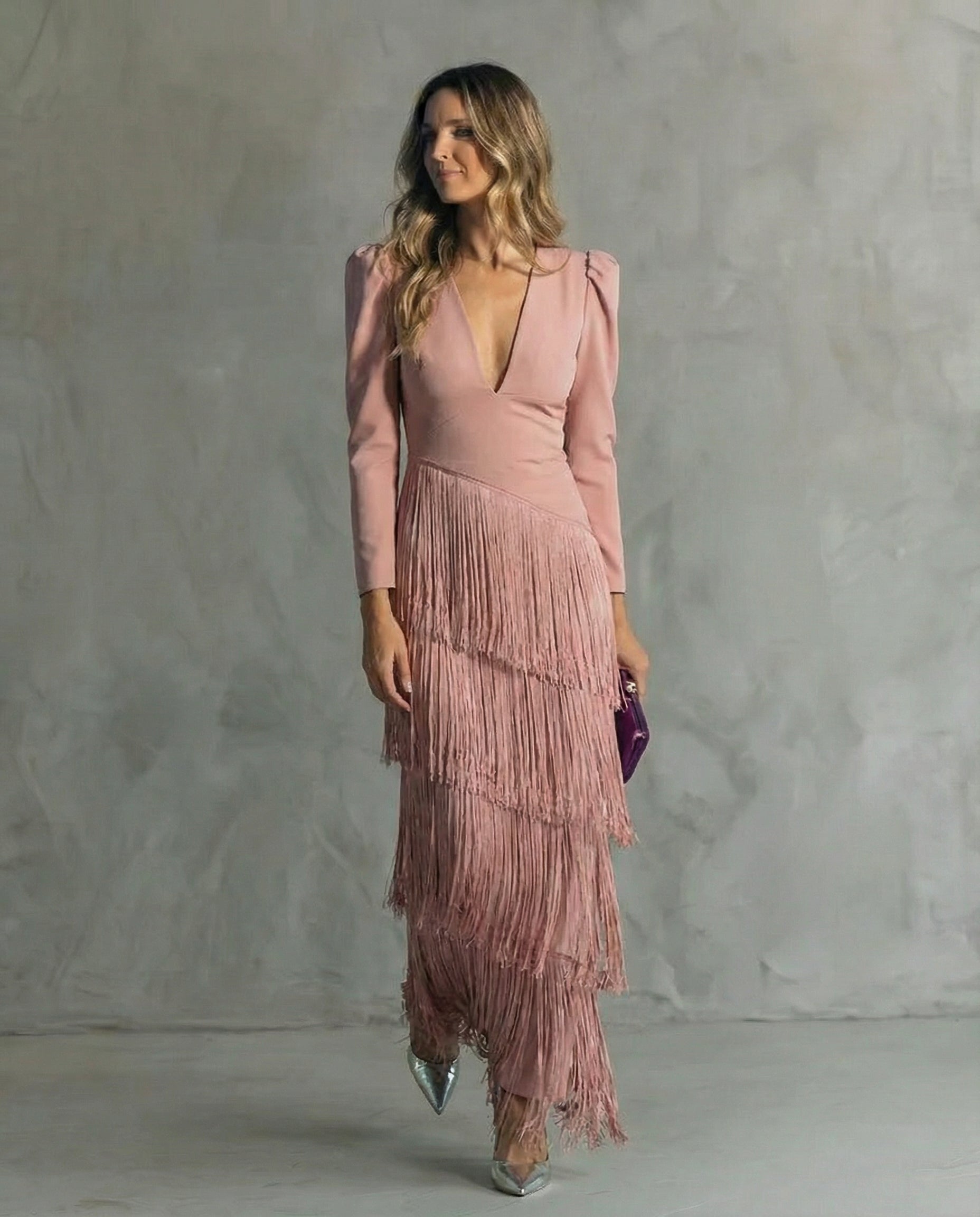Chiara - Vestido elegante con mangas de flecos
