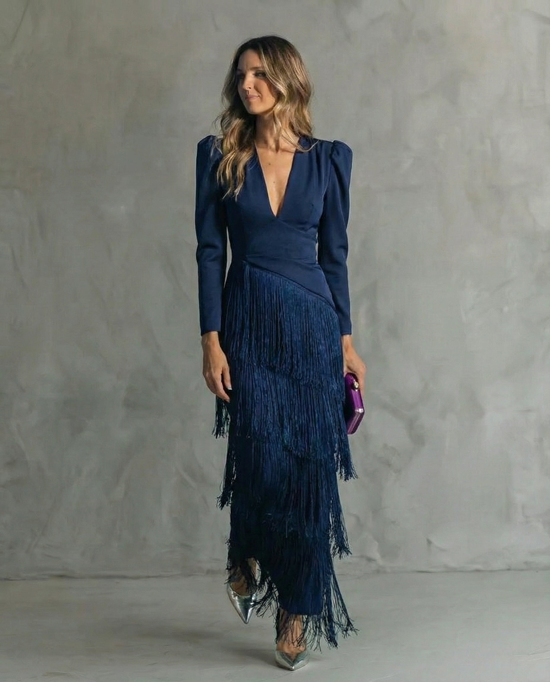Chiara - Vestido elegante con mangas de flecos